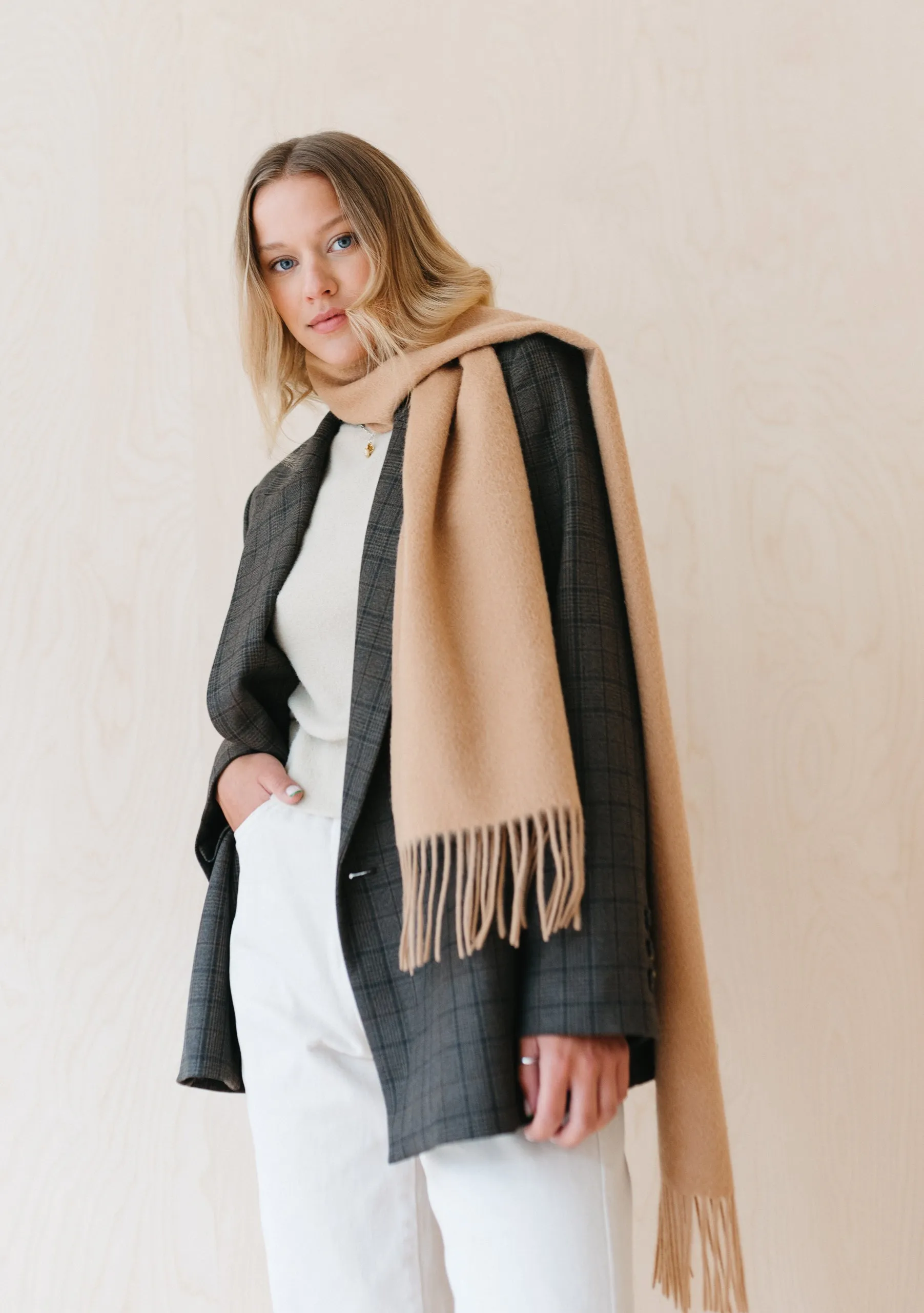 Cashmere Scarf in Camel