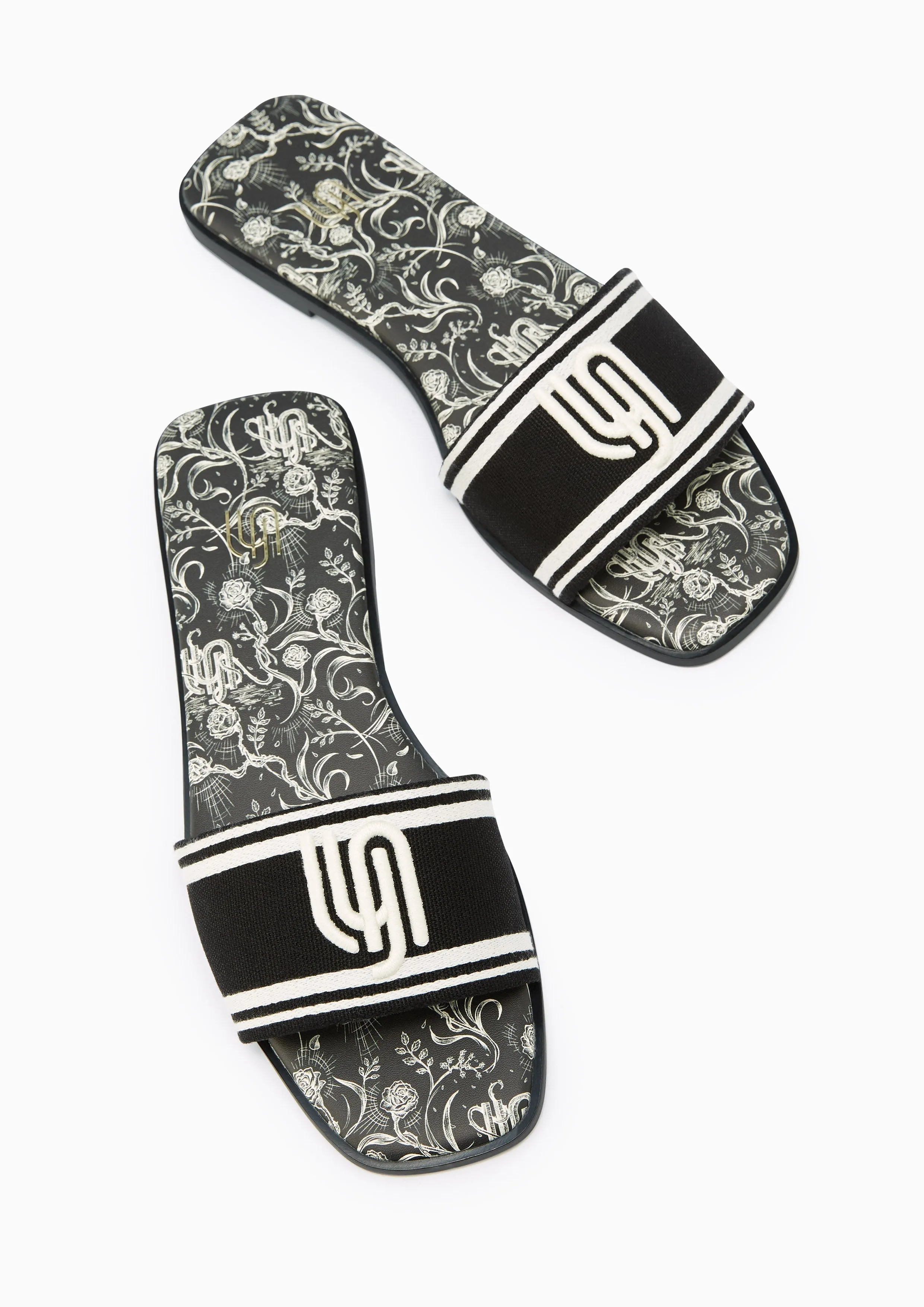 Maiden Infinite Flat Sandals - Black